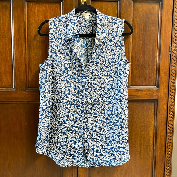 Sleeveless button up floral print blouse - Picture 1 of 4